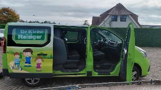 Unfall Kfz Van Renault Trafic 1.6 dci  88kw    dubbel cabine  navi 2015/3