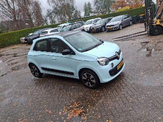 Unfallwagen Renault Twingo 1.0 sce  71pk  cabrio    automaat 2017/9