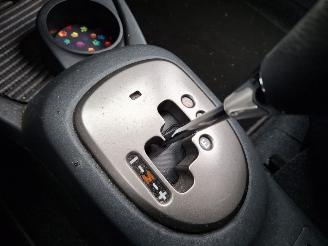 Toyota Yaris 1.3 vvti automaat    74kw picture 8