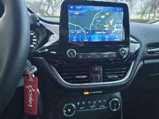 Ford Fiesta 1.0  hybrid   titanium  navi picture 12