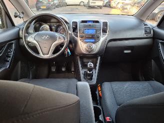 Hyundai Ix20 1.4i  90pk  clima 5drs picture 6