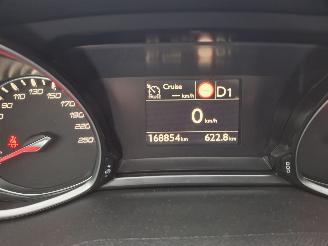 Peugeot 308 1.6 hdi automaat pano    navi   120pk picture 11