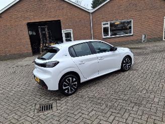 Peugeot e-208 136pk   navi    50kwh picture 6