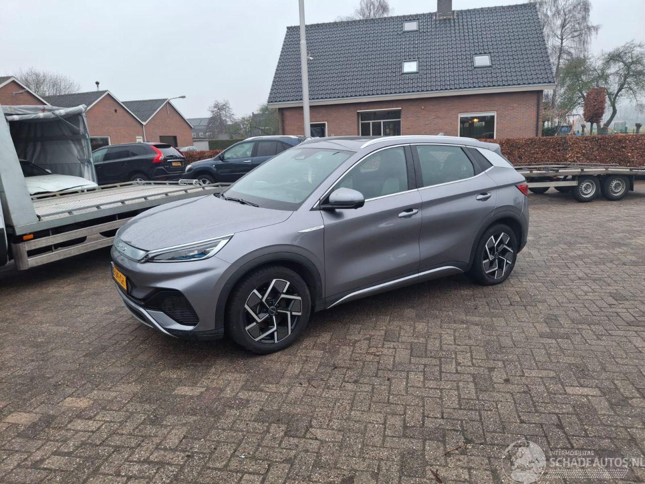 BYD Atto 3 comfort  60kwh    204pk