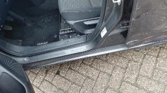 Mazda 2 1.5  dynamic  90pk navi picture 6