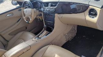 Mercedes CLS 350   272 pk leer clima nap  navi leer picture 6