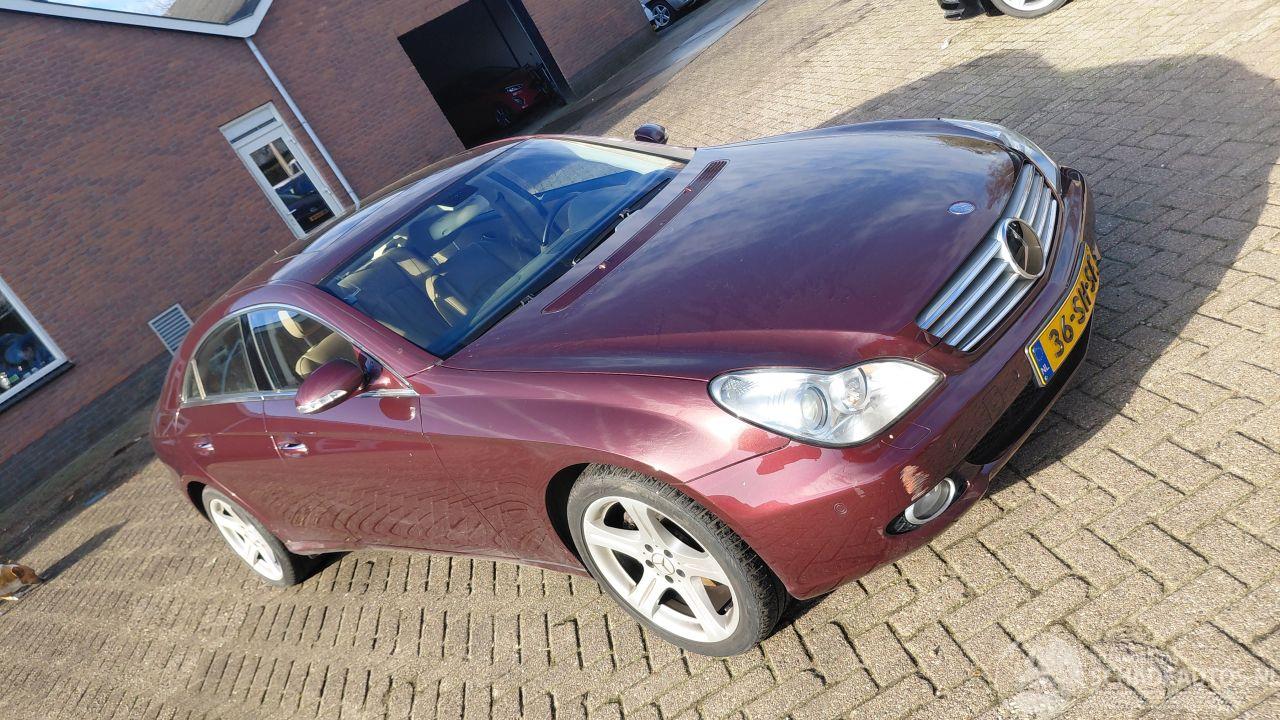 Mercedes CLS 350   272 pk leer clima nap  navi leer