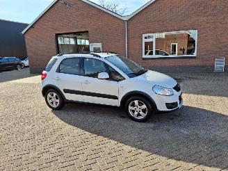 Schadeauto Suzuki SX4 1.6i automaat    clima 2010/10