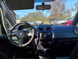 Suzuki SX4 1.6i automaat    clima picture 8