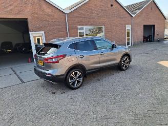 krockskadad bil auto Nissan Qashqai 1.2 n  connecta  pano navi 2019/4