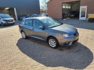 krockskadad bil auto Seat Ibiza 1.2 tsi  63kw   clima 2014/3