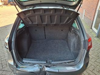 Seat Ibiza 1.2 tsi  63kw   clima picture 11