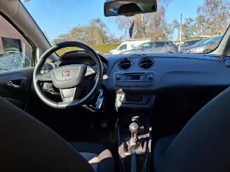 Seat Ibiza 1.2 tsi  63kw   clima picture 6