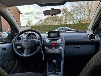 Toyota Aygo 1.0 vtti   navi    airco picture 3