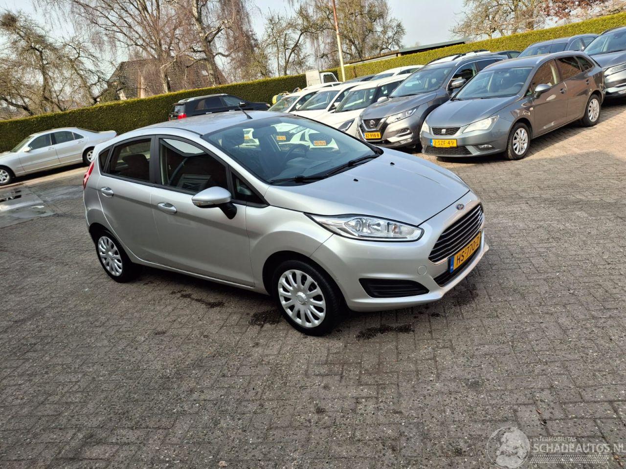 Ford Fiesta 1.0i  airco 5drs navi