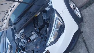 Opel Crossland 1.2i turbo  81kw automaat navi   clima picture 12