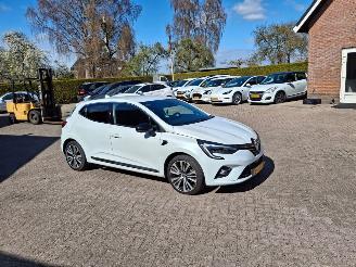 Renault Clio 1.6 hybrid   117pk  leer navi  automaat picture 3