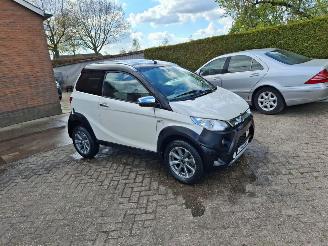 Aixam  coupe   premium  480cc picture 5