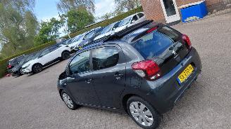 Peugeot 108 1.0 vti  72pk   cabrio top picture 2