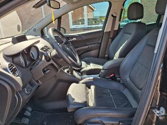 Opel Meriva 1.4i  88kw    navi clima picture 8