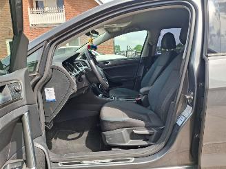 Volkswagen Golf 1.5 tsi 110kw automaat navi picture 5