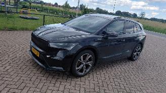 Schadeauto Skoda Enyaq 150kw sportline 80kw accu navi 2023/5