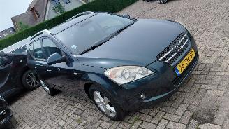 Avarii autoturisme Kia Ceed 1.6 i 5drs automaat   airco 2008/2
