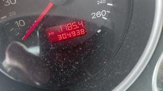 Audi A4 1.8i cabrio   163pk   clima navi leer picture 9