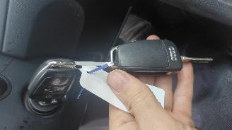Audi A4 1.8i cabrio   163pk   clima navi leer picture 8