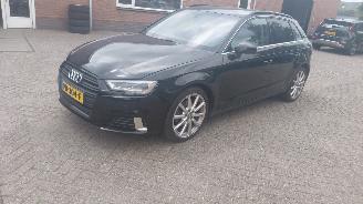 krockskadad bil auto Audi A3 1.4 tfsi  150pk   navi clima 2017/6