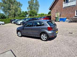Volkswagen Polo 1.2 tsi  66kw  airco navi picture 3