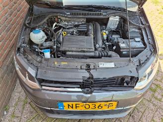 Volkswagen Polo 1.2 tsi  66kw  airco navi picture 12