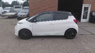 Schadeauto Citroën C1 1.0 vti shine  clima navi lmv 2021/3