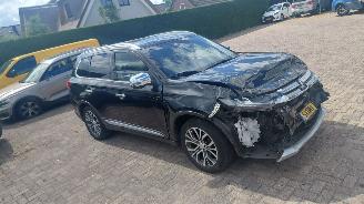 Mitsubishi Outlander 2.0 i  150pk automaat    navi clima picture 20