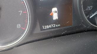 Mitsubishi Outlander 2.0 i  150pk automaat    navi clima picture 4