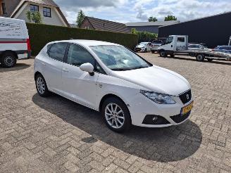 Schadeauto Seat Ibiza 1.2 tsi  77kw 5drs airco 2010/9