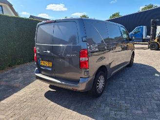 Toyota Proace 2.0 d4d  177pk automaat  navi  clima picture 2