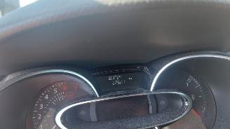 Renault Clio 0.9 tce  66kw navi airco picture 7