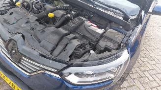 Renault Mégane 1.5 dci  81kw  pano  auomaat picture 10