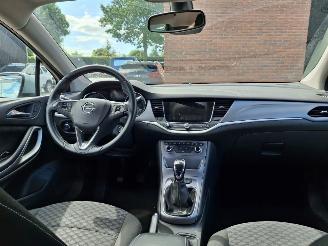 Opel Astra 1.0i 5drs  navi   clima  77kw picture 9