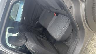 Renault Captur 1.6 e tech  hybrid  navi picture 10