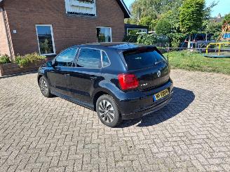 Volkswagen Polo 1.0i 70kw 5drs airco picture 4