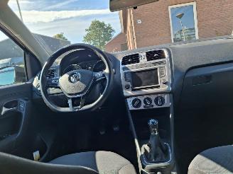Volkswagen Polo 1.0i 70kw 5drs airco picture 6