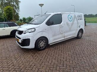 škoda dodávky Peugeot Expert 2.0 hdi    144pk automaat  navi clima 2022/11