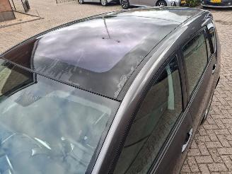 Toyota Verso 1.8 vtti  147pk navi clima  pano picture 5