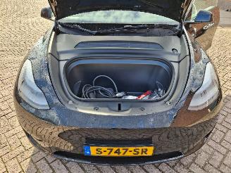 Tesla Model Y rwd  58kwh  pano  238pk picture 11