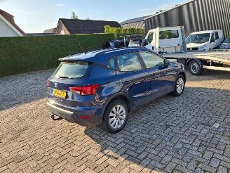Seat Arona 1.0i tsi  70kw    airco 5drs picture 4
