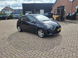Toyota Yaris 1.5 HYBRID    navi picture 3