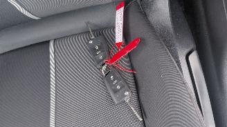 Audi A1 1.0i 5drs   95pk navi   airco picture 8