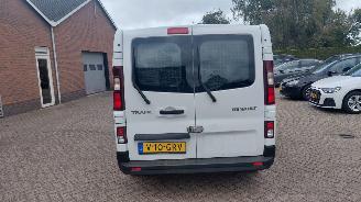 Renault Trafic 2.0 dci 150pk automaat navi picture 2